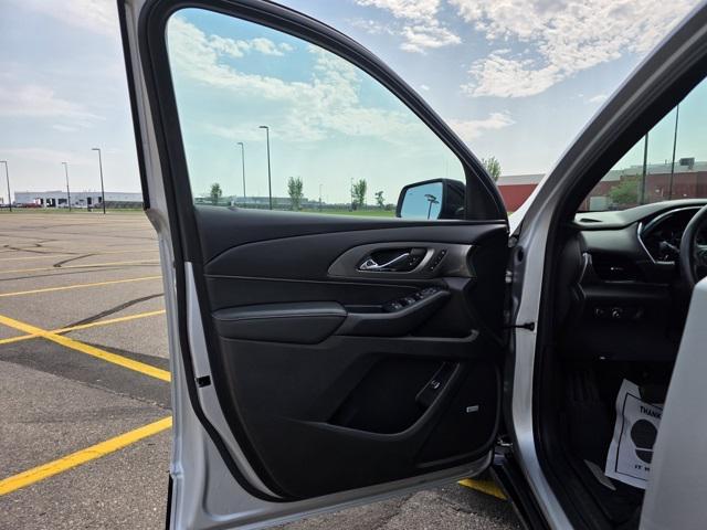 used 2022 Chevrolet Traverse car, priced at $36,500