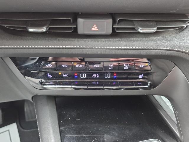 used 2021 Buick Envision car, priced at $26,200