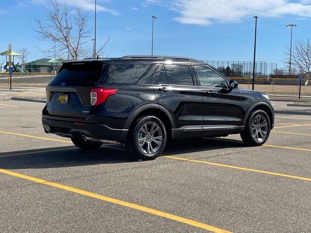 new 2024 Ford Explorer car, priced at $48,195