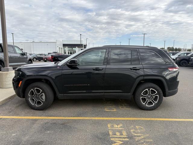 used 2022 Jeep Grand Cherokee car, priced at $34,495