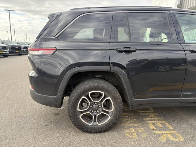 used 2022 Jeep Grand Cherokee car, priced at $34,495
