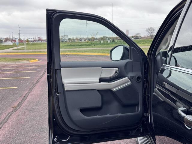 new 2025 Ford Expedition Max car, priced at $75,535