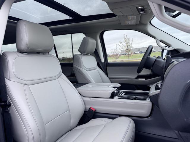 new 2025 Ford Expedition Max car, priced at $75,535