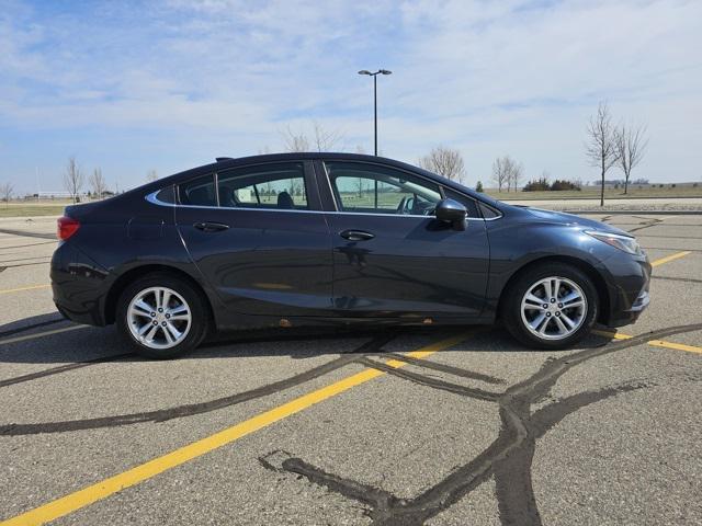 used 2016 Chevrolet Cruze car, priced at $10,500