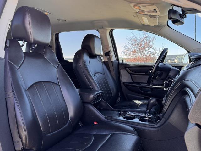 used 2016 Chevrolet Traverse car, priced at $16,990