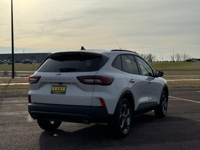 new 2025 Ford Escape car, priced at $35,440