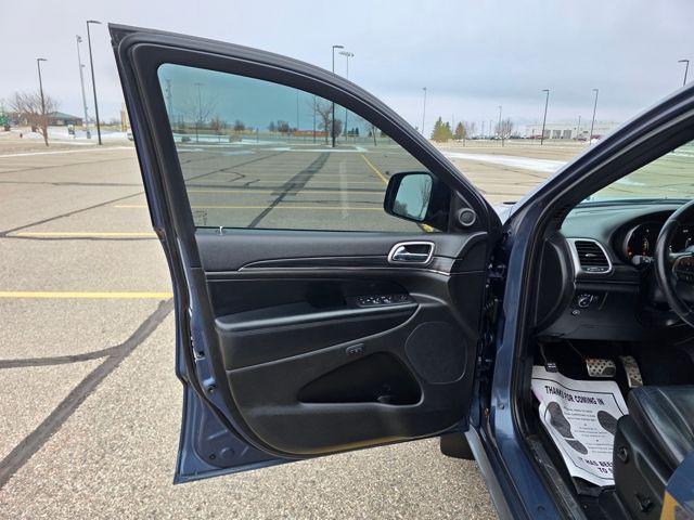 used 2020 Jeep Grand Cherokee car, priced at $25,400