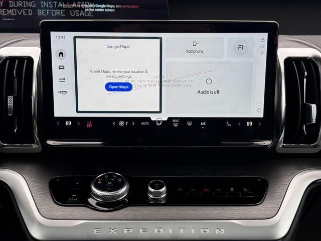 new 2025 Ford Expedition car, priced at $78,265