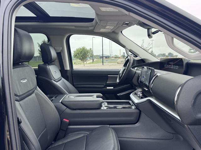 new 2025 Ford Expedition car, priced at $78,265