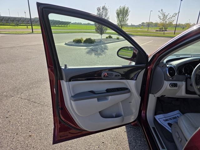 used 2015 Buick Enclave car, priced at $10,172