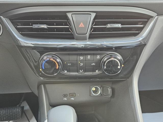 new 2025 Buick Encore GX car, priced at $32,525