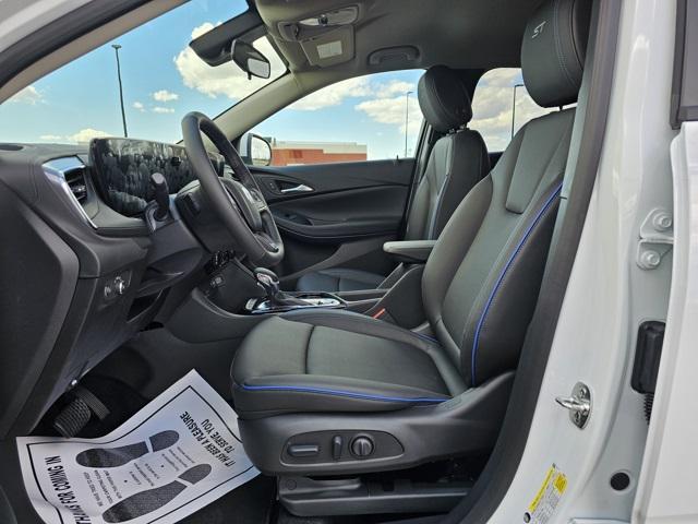 new 2025 Buick Encore GX car, priced at $32,525