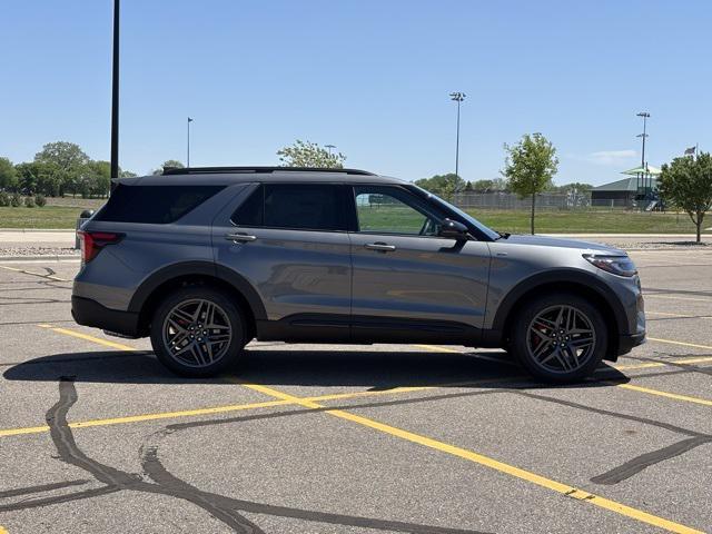new 2025 Ford Explorer car, priced at $48,661