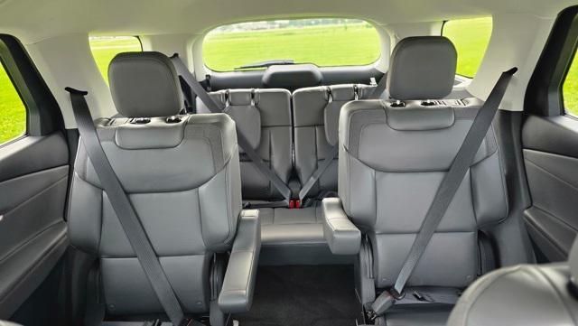 new 2025 Ford Explorer car, priced at $48,015