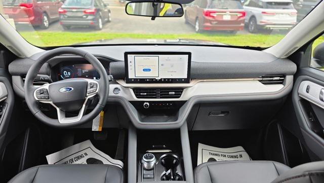 new 2025 Ford Explorer car, priced at $48,015