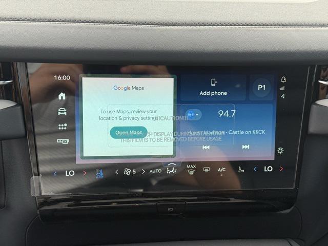 new 2025 Lincoln Navigator car, priced at $105,940