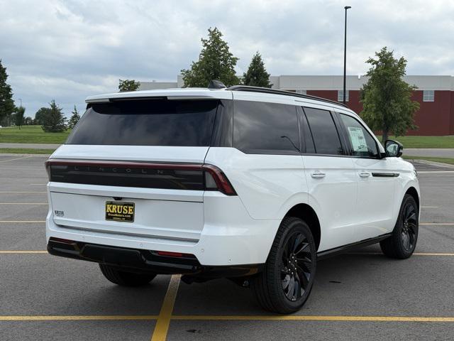new 2025 Lincoln Navigator car, priced at $105,940