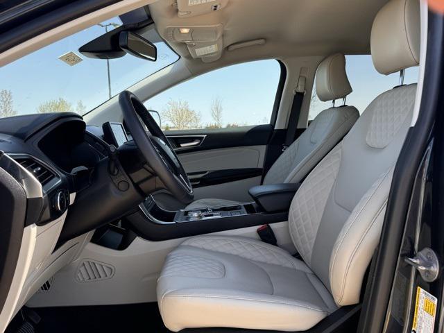used 2024 Ford Edge car, priced at $37,019