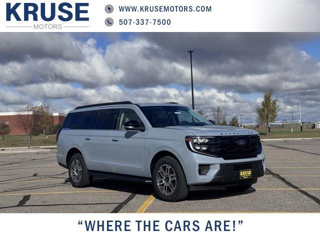 new 2025 Ford Expedition Max car, priced at $76,530