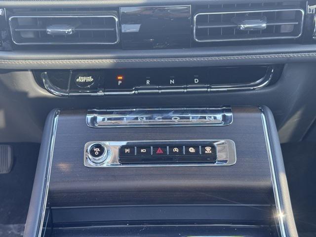 new 2025 Lincoln Aviator car, priced at $78,060