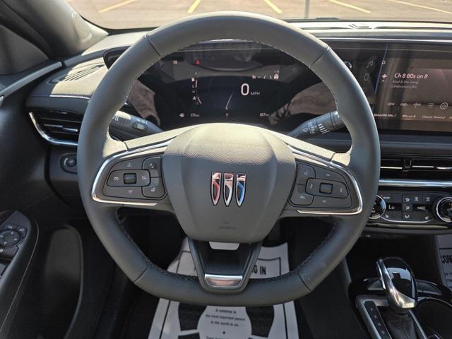 new 2025 Buick Envista car, priced at $28,085