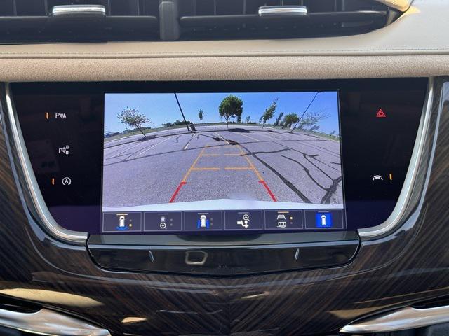 used 2024 Cadillac XT6 car, priced at $51,400