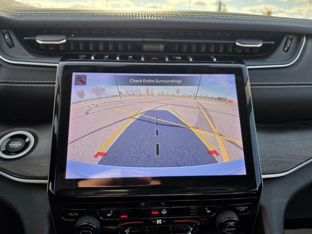 used 2023 Jeep Grand Cherokee car, priced at $32,000