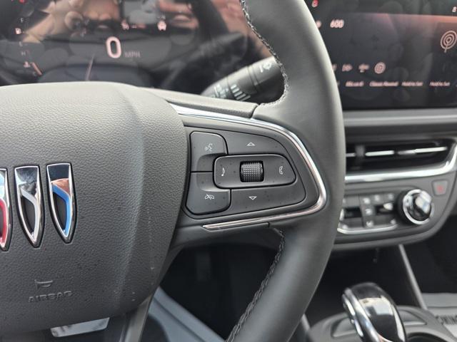 new 2025 Buick Envista car, priced at $26,685