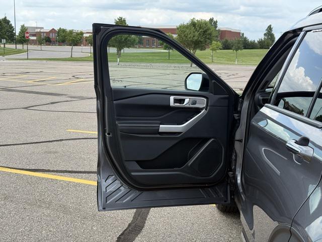 used 2021 Ford Explorer car, priced at $30,495