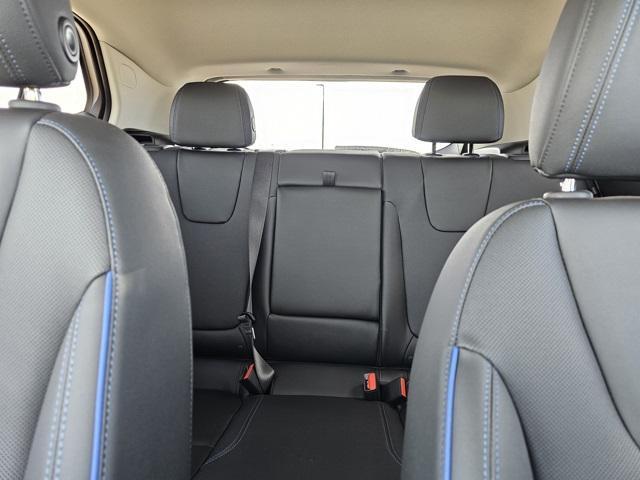 new 2025 Buick Encore GX car, priced at $33,120