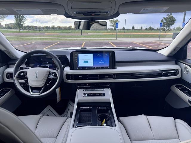 new 2025 Lincoln Aviator car, priced at $79,660