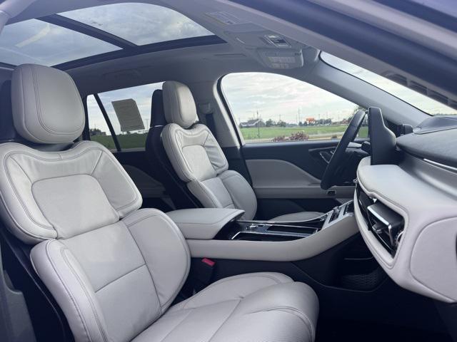 new 2025 Lincoln Aviator car, priced at $79,660