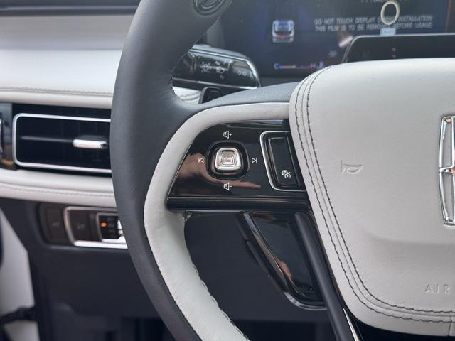 new 2025 Lincoln Aviator car, priced at $79,660