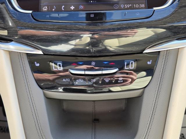 used 2020 Cadillac XT6 car, priced at $25,354