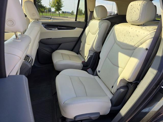 used 2020 Cadillac XT6 car, priced at $25,354