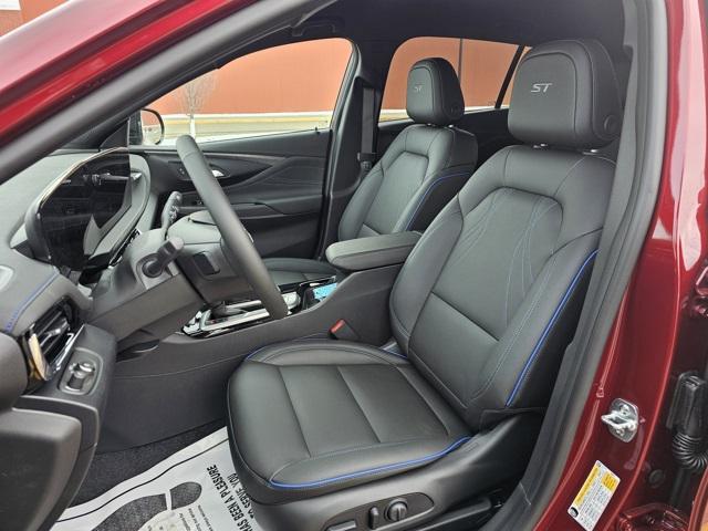 new 2025 Buick Envista car, priced at $29,175
