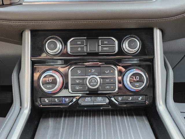 used 2022 GMC Yukon XL car, priced at $45,963