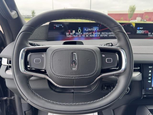 new 2025 Lincoln Navigator car, priced at $110,430