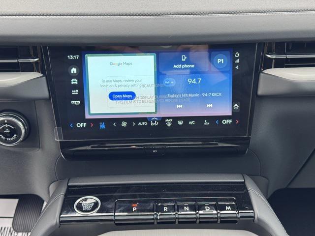 new 2025 Lincoln Navigator car, priced at $110,430