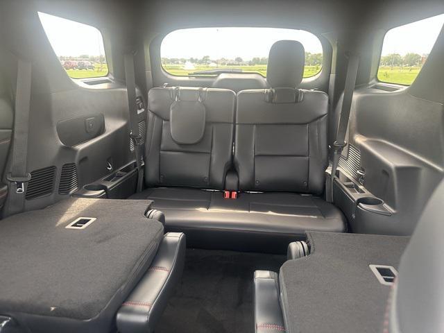 new 2025 Ford Explorer car, priced at $61,370