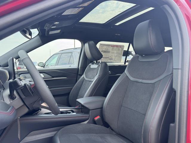 new 2025 Ford Explorer car, priced at $61,370