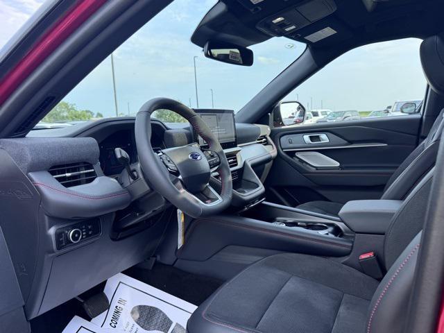 new 2025 Ford Explorer car, priced at $61,370