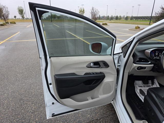 used 2018 Chrysler Pacifica car, priced at $17,671