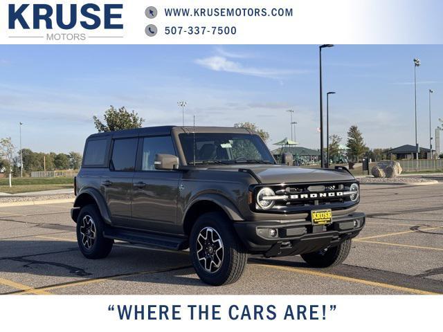 new 2025 Ford Bronco car, priced at $54,590
