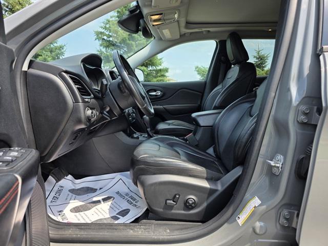 used 2019 Jeep Cherokee car, priced at $21,900