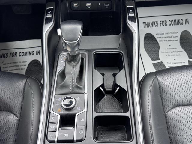 used 2023 Kia Sorento car, priced at $32,015