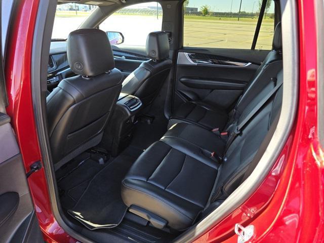 used 2023 Cadillac XT6 car, priced at $37,620