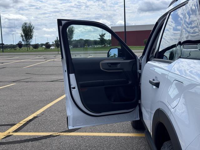 new 2025 Ford Bronco Sport car, priced at $33,078