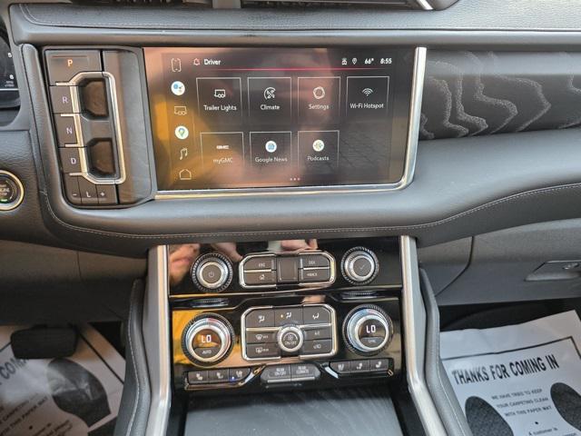 used 2022 GMC Yukon XL car, priced at $45,997