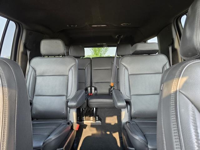 used 2022 GMC Yukon XL car, priced at $45,997